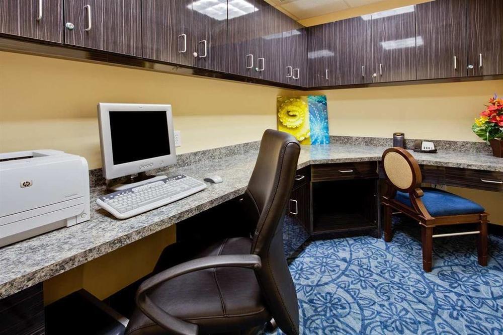 Hampton Inn & Suites Orlando-Apopka Forest City Negócio foto